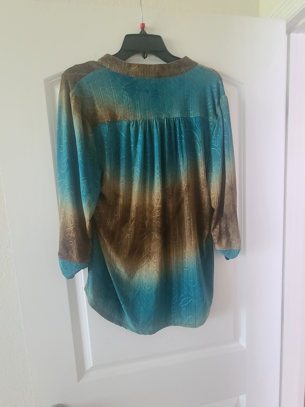 new directions Teal and Brown Ombre Button-Up Tunic - Picture 2 of 6